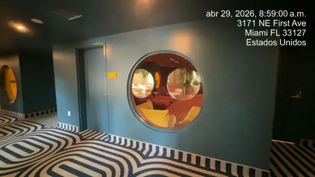 Blue wall corridor finish, Midtown Miami